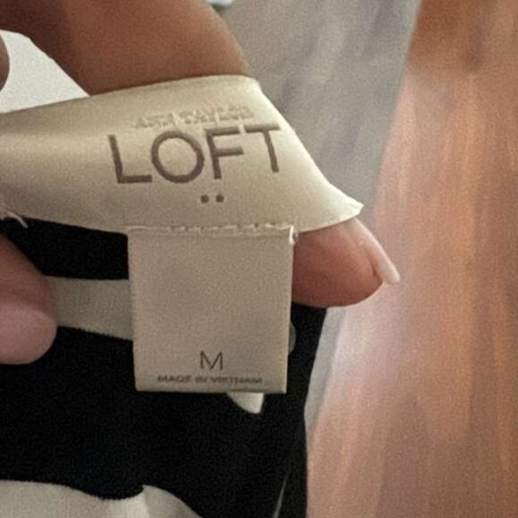 LOFT Diagonal & Horizontal Stripe Strapless Dress - Medium - Casual Dress - Picture 3 of 5